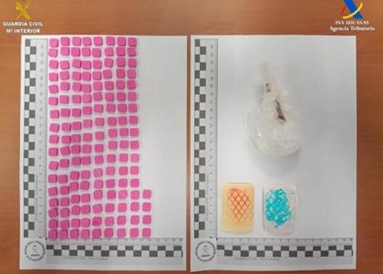 Sorprendido en el Puerto de La Luz con 140 pastillas de éxtasis y cocaína