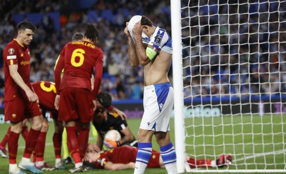 La falta de puntería condena a la Real