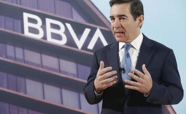 El presidente de BBVA resalta que «los bancos fuertes» son el antídoto para las crisis
