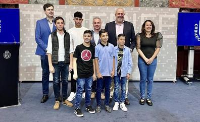 Mensajes telefónicos comprometen a una consejera del Cabildo
