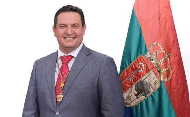 El alcalde de Arona conocía la denuncia falsa del director de Deportes de Tenerife