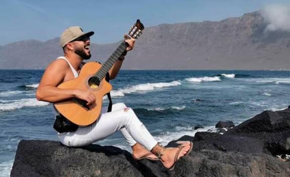 Muere el joven cantautor canario Nany Jiménez